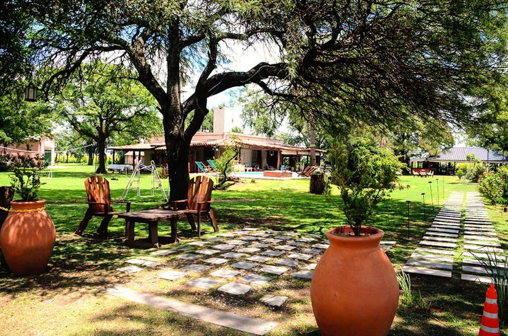 La Isolina Club De Campo Villa Maria